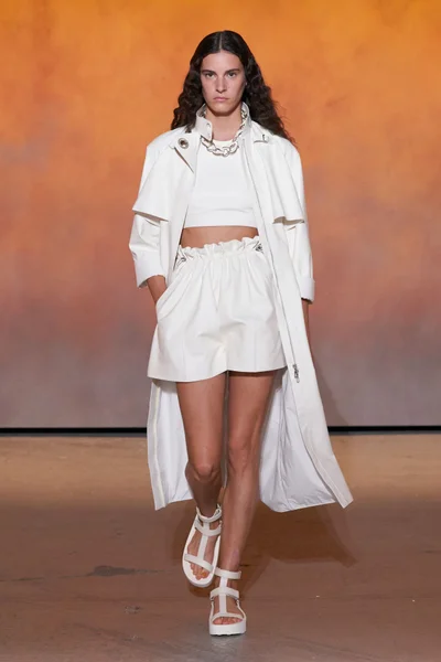 Look 47